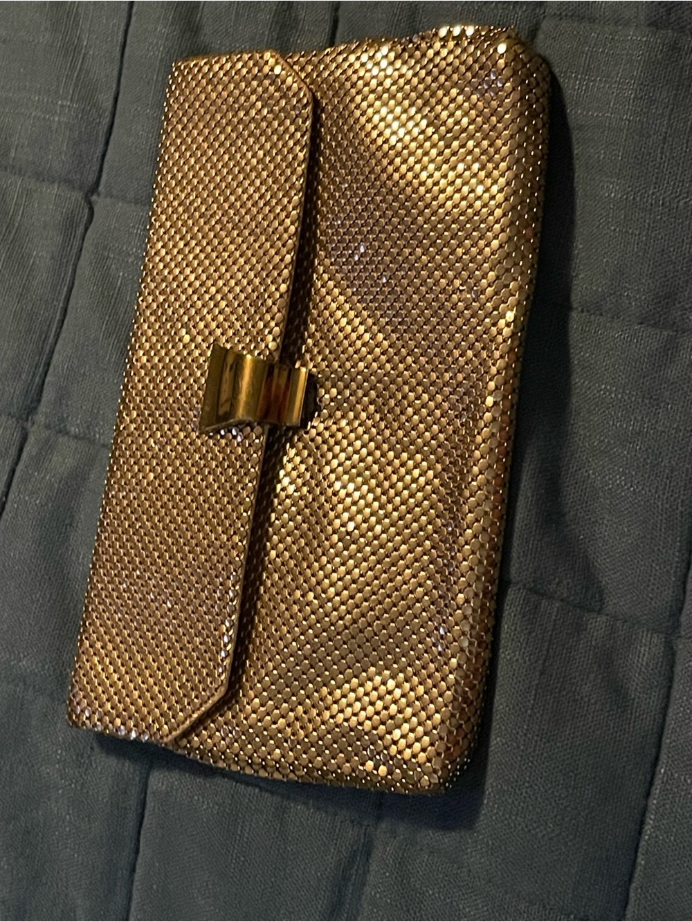 👛 25-Whiting and Davies Gold Mesh Bow Clutch Wallet
